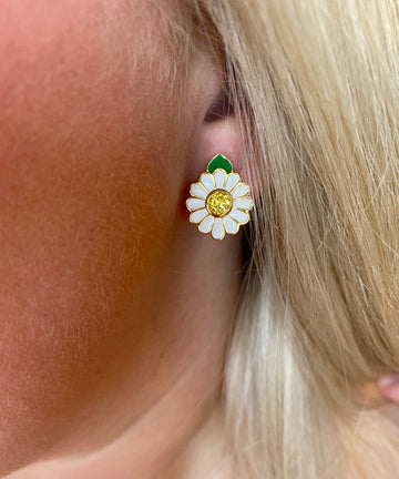 Daisy Studs