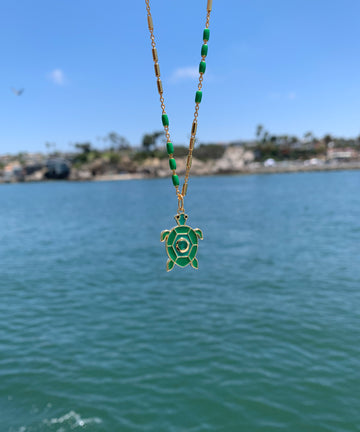Green Onyx Turtle Pendant