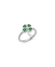 Clover Ring