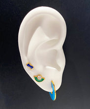 Small Enamel Ric Rac Stud
