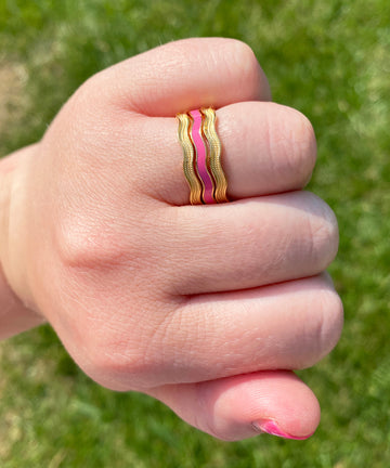 Ric Rac Enamel Band